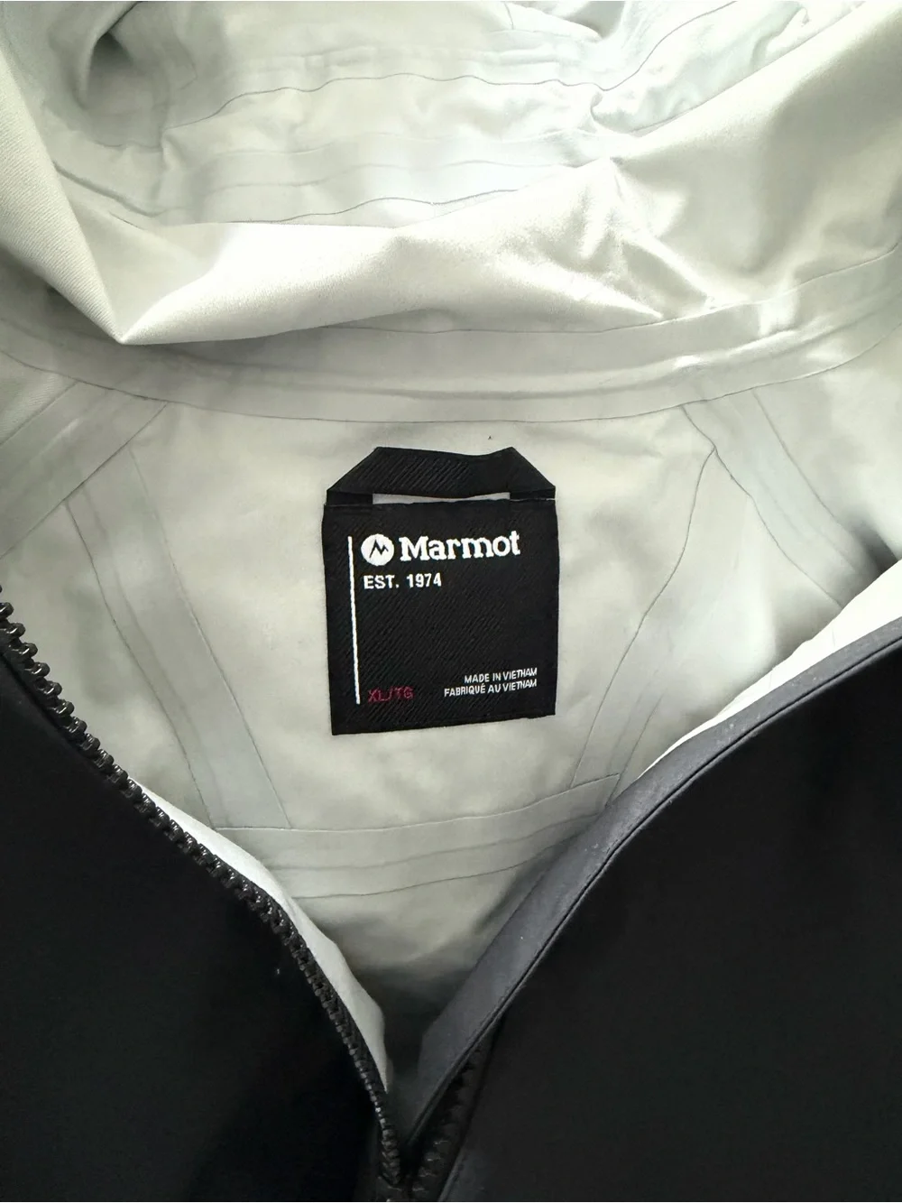 Marmot  Jacket W XL - Picture 3 of 3